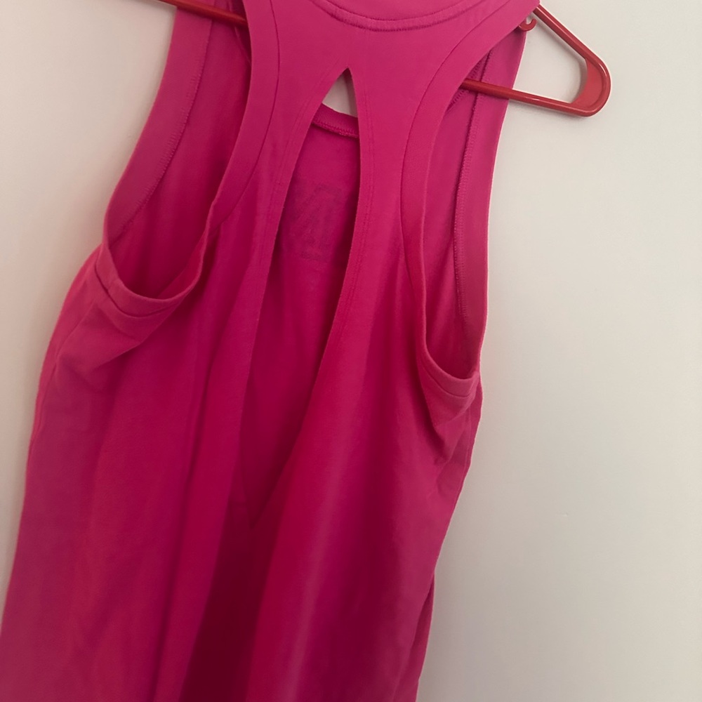 Victoria's Secret Pink Women’s Tank Top - Picture 4 of 4